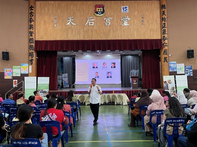 STUDENTS AID PROGRAMME – ENGAGEMENT WITH PARENTS